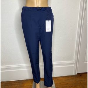 🆕 Herschel Supply Company Trekking Pants Women’s Size S (26- 28 In) Navy Blue